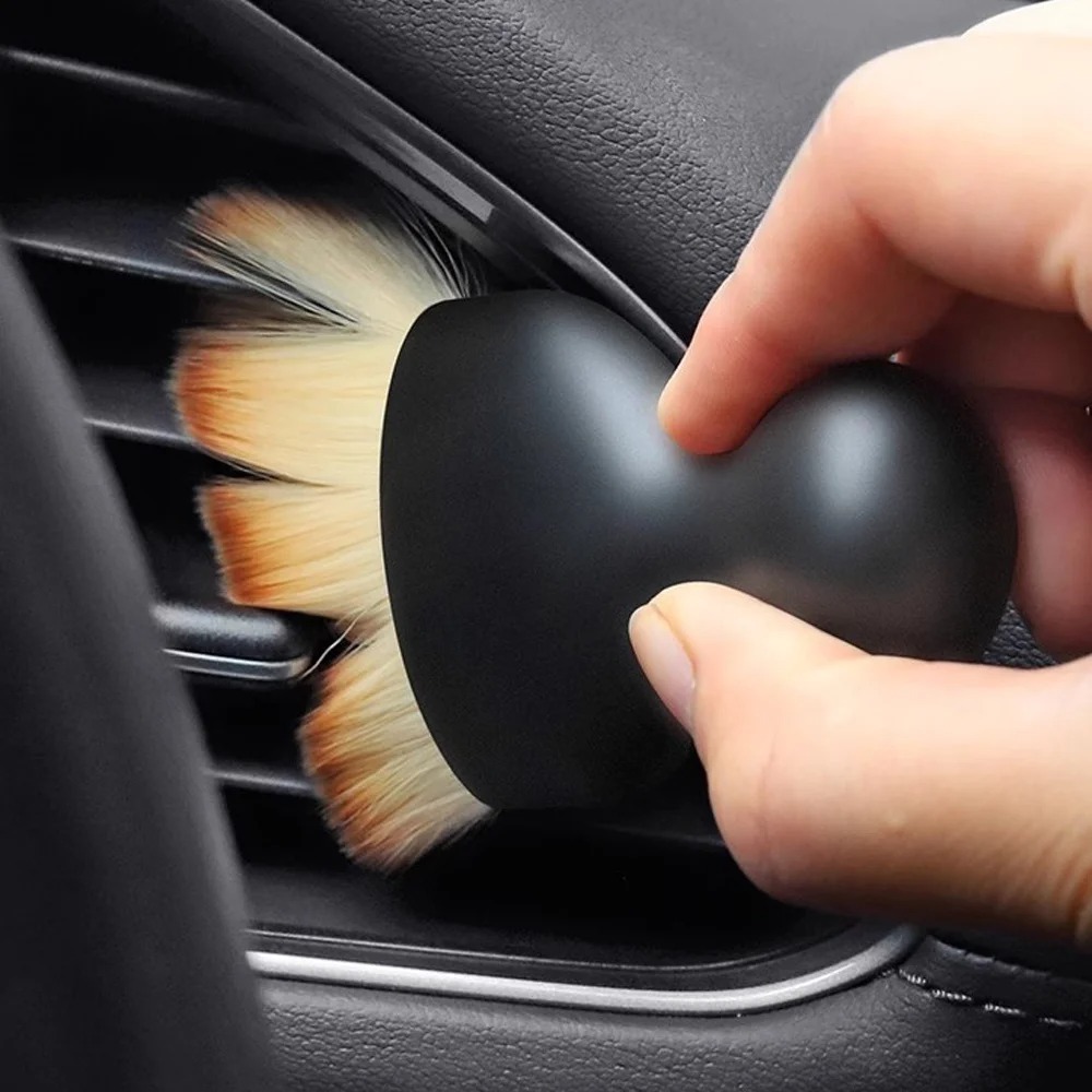Spazzola per dettagli interni  - Interior Detailing Kit recensione e prezzo