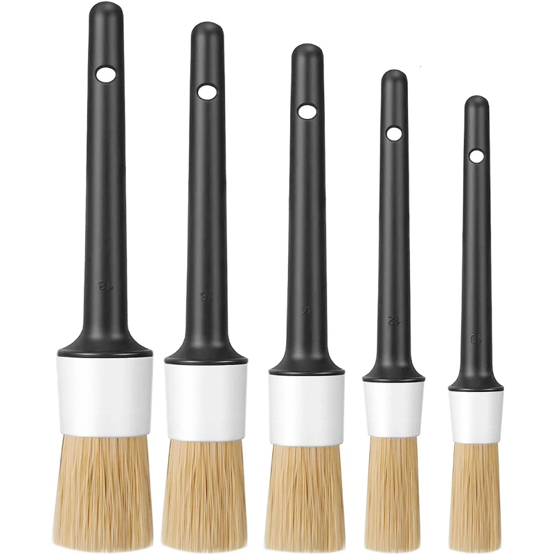 Kit di 5 Spazzole Morbide in P - Interior Detailing Kit recensione e prezzo