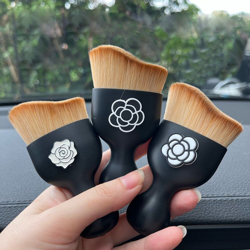 Fiore di camelia Spazzola per  - Interior Detailing Kit recensione e prezzo